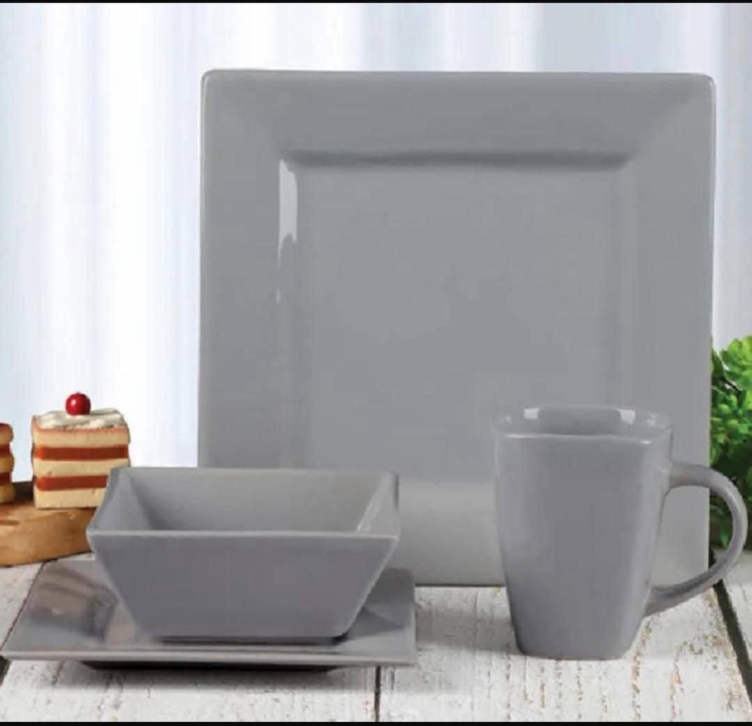 SERVICE EN PORCELAINE