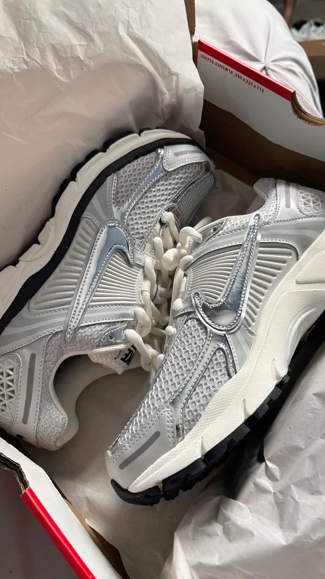 NIKE VAUMERO